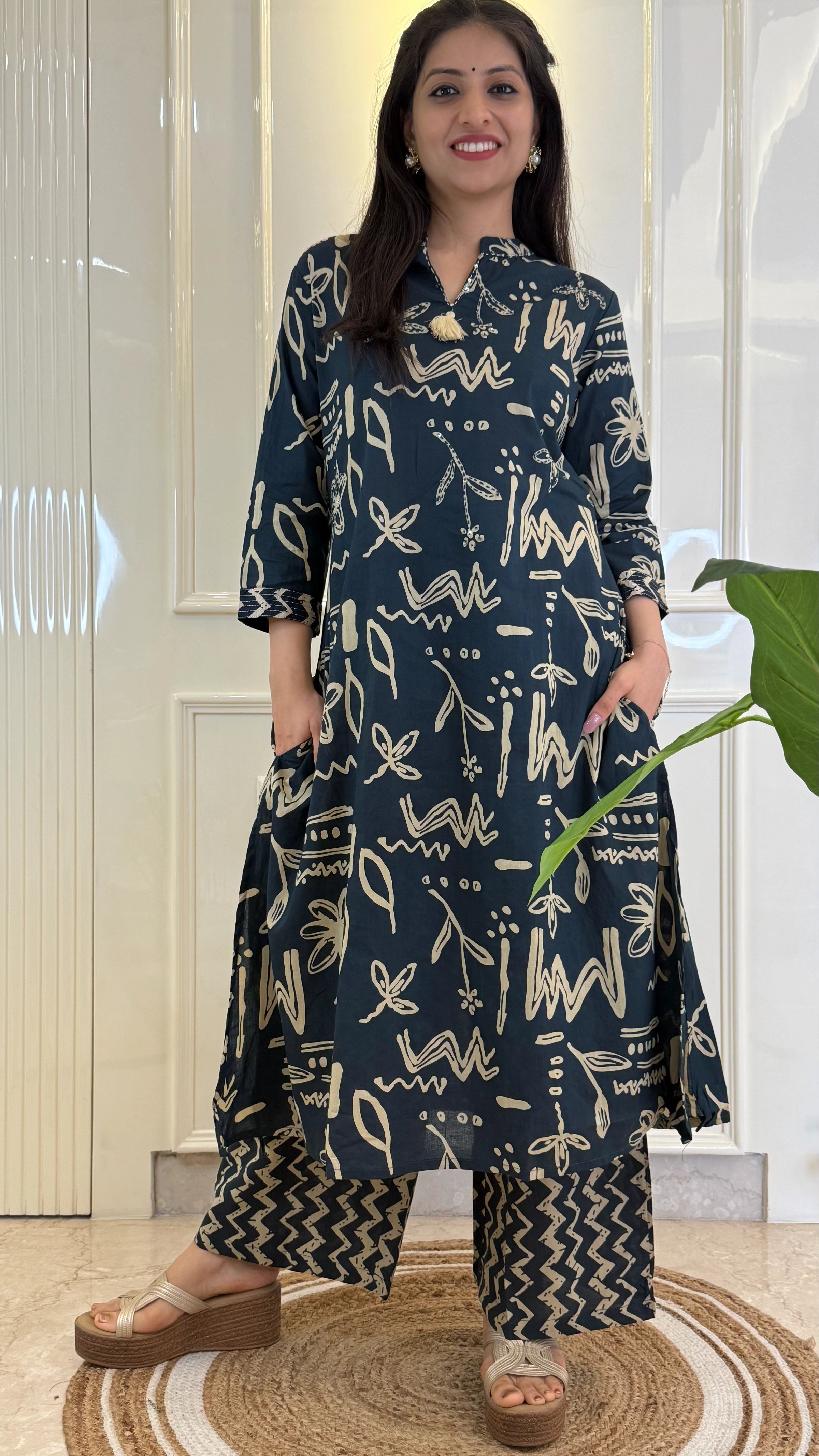 Abstract Aline Blue  Dupatta Set