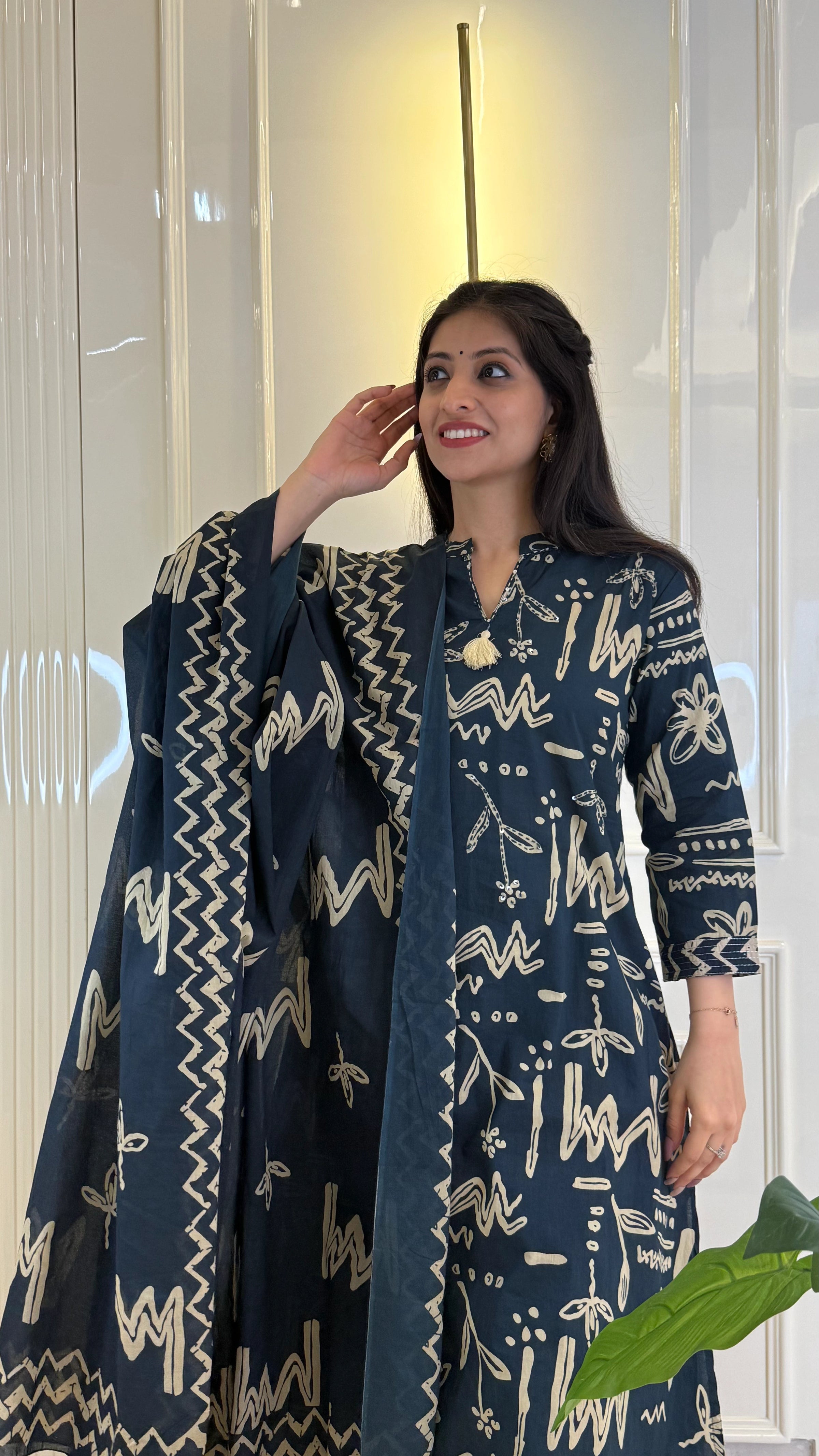 Abstract Aline Blue  Dupatta Set