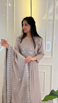 Ivory Wedding Collection Dupatta Set