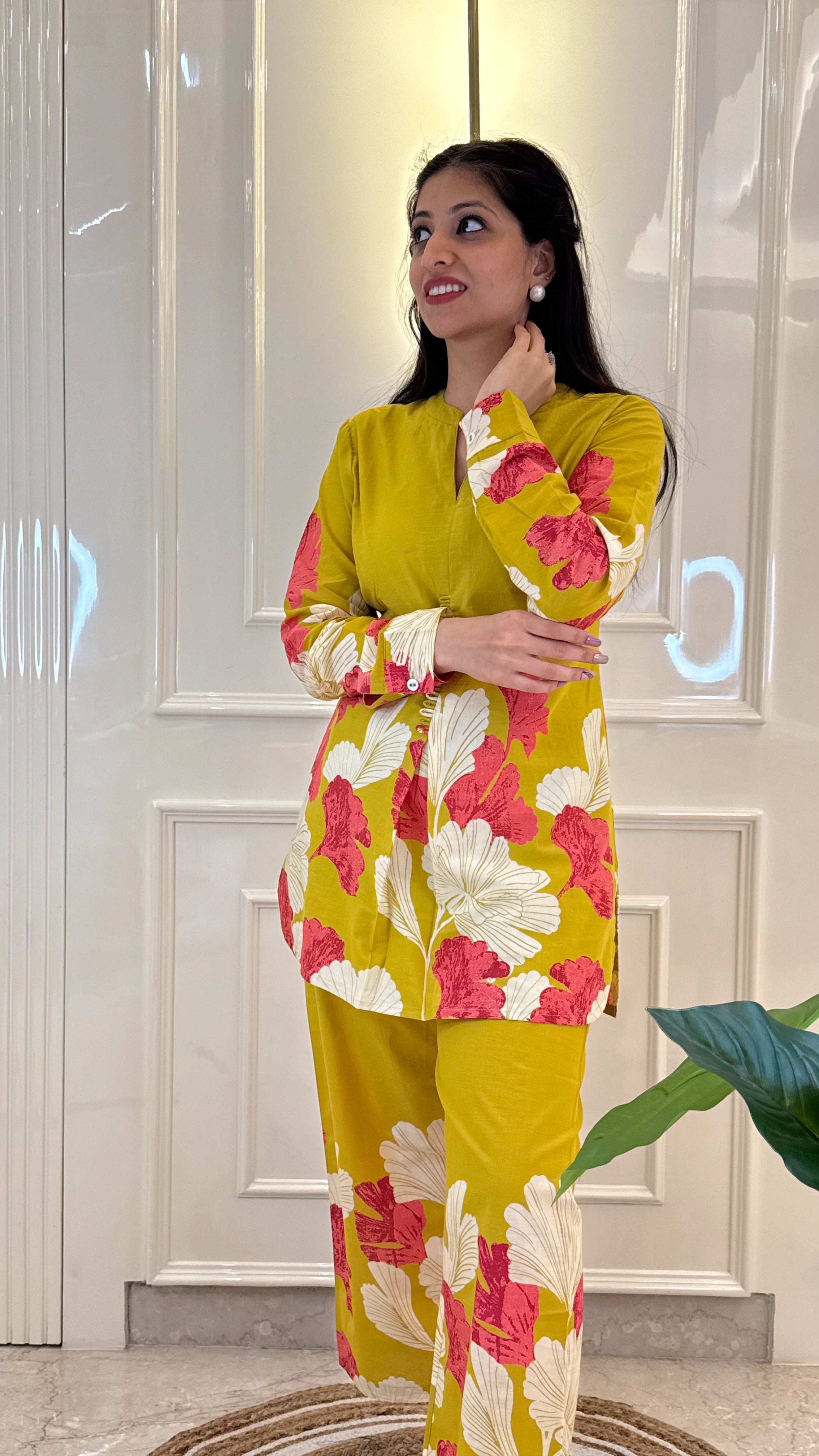 Leaf Multicolour With Mustard Cords